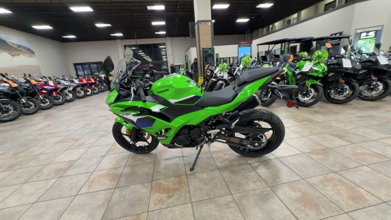 New 2026 Kawasaki NINJA 500 SE ABS Image 6