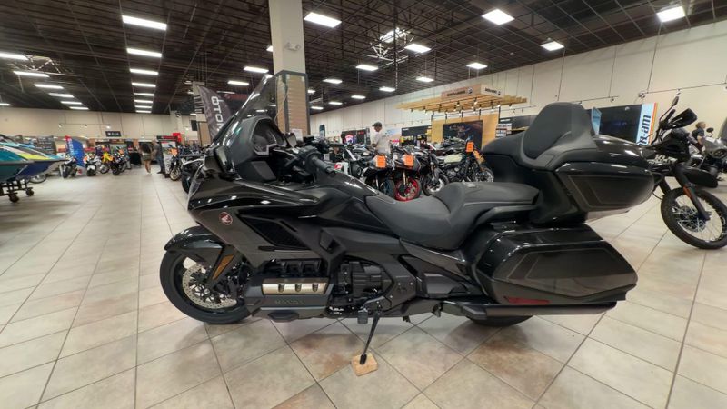 New 2026 Honda GOLDWING TOUR DCT Image 6
