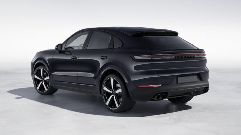 2024 Porsche Cayenne BaseImage 3