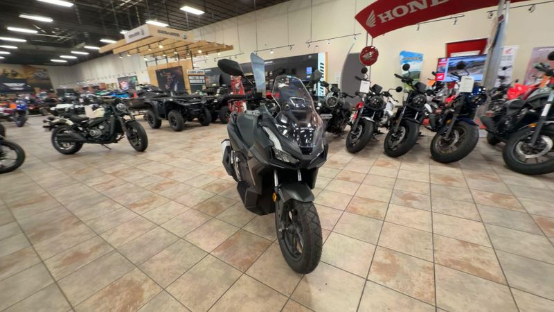 New 2027 Honda ADV160 Image 3