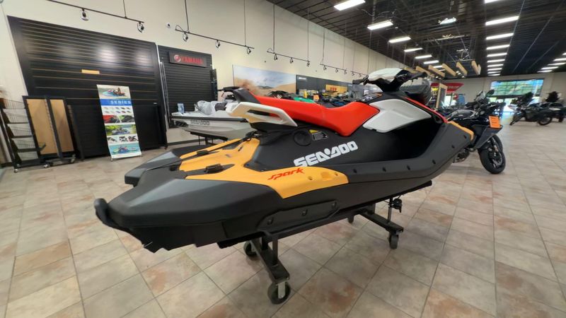 New 2026 Sea-Doo SPARK FOR 3 90 CONVENIENCE PACKAGE (SOUND SYSTEM) Image 8