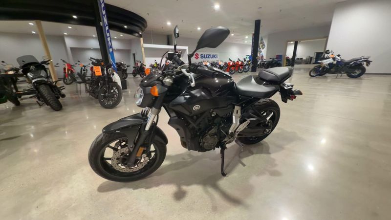 Used 2016 Yamaha FZ-07 Image 9