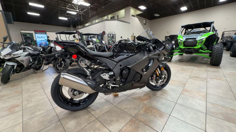 New 2026 Kawasaki NINJA ZX-10R Image 9