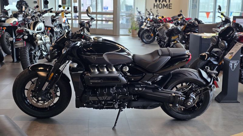 New 2025 Triumph ROCKET 3 STORM R 