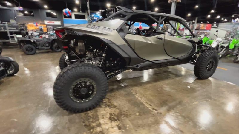 New 2026 Can-Am MAVERICK R MAX X RC WITH SMART-SHOX 999T DCT Image 4