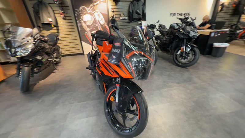 Used 2022 KTM RC 390 Image 3