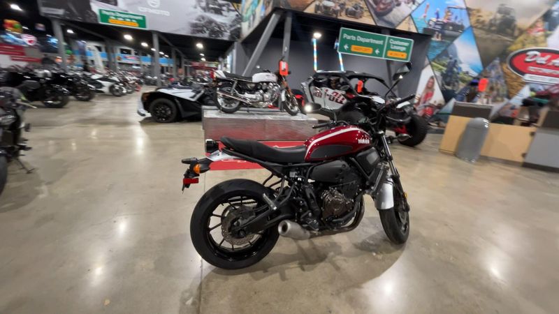 2018 Yamaha XSR700  in a RASPBERRY METALLIC exterior color. Del Amo Motorsports of Redondo Beach (424) 390-7811 delamomotorsports.com 