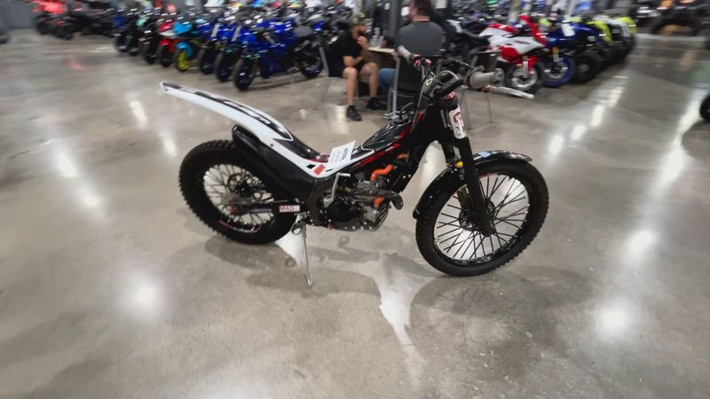 Used 2018 Honda COTA 300RR Image 5