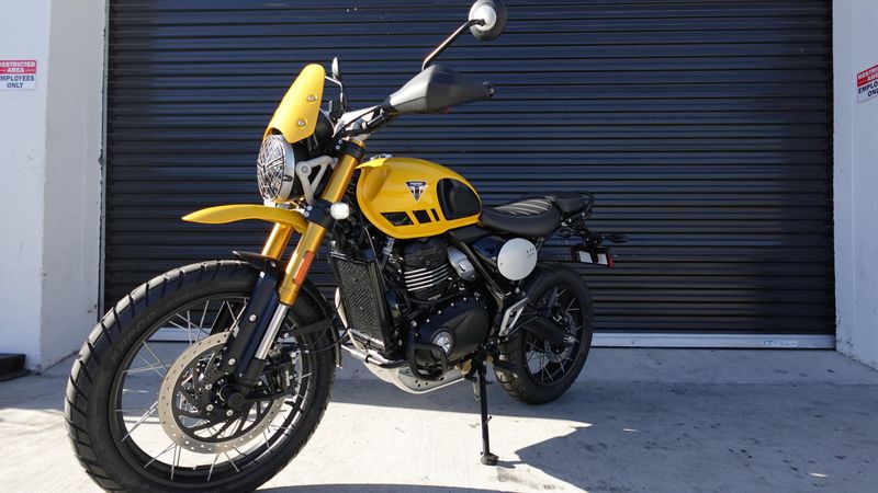 New 2026 Triumph Scrambler 400 XC 