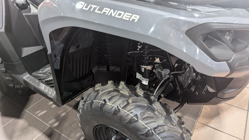 2025 Can-Am OUTLANDER 700 GY 25 HUNTING EDITION HD7 GRANITE GRAYImage 8