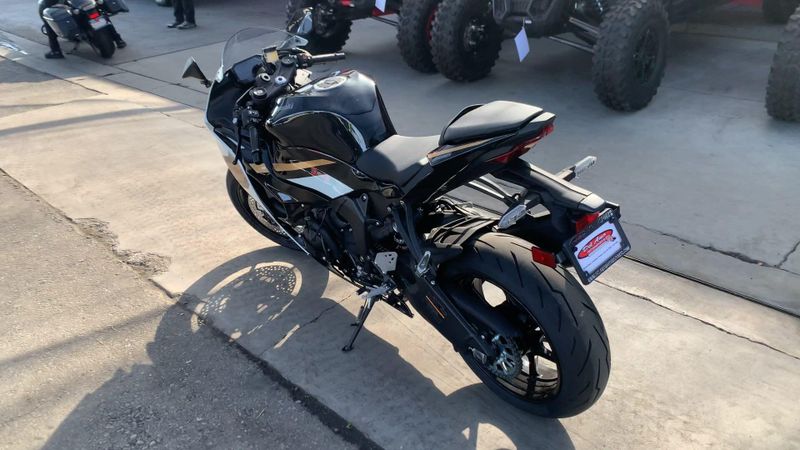 New 2026 Kawasaki NINJA ZX-6R ABS Image 7