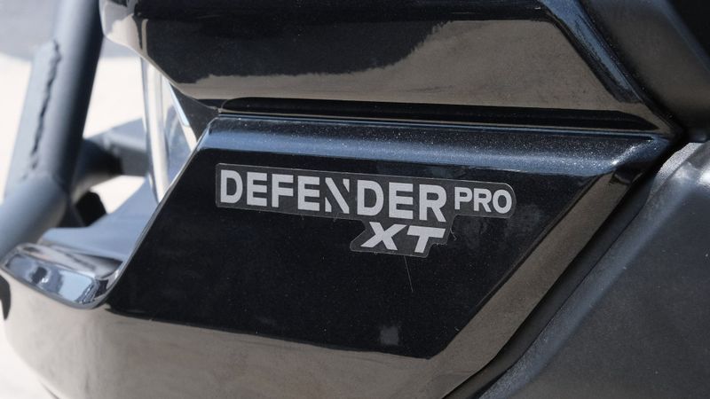 2023 CAN-AM Defender PRO XT HD10Image 9