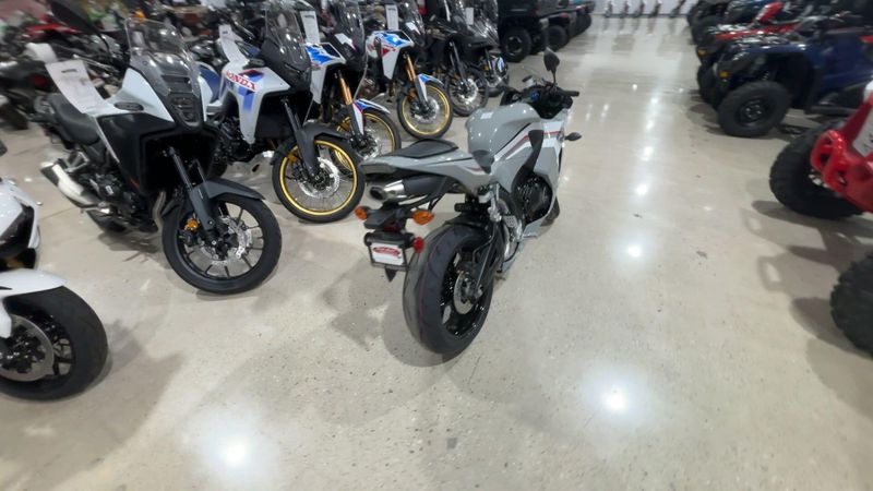 New 2026 Honda CBR600RR Image 2