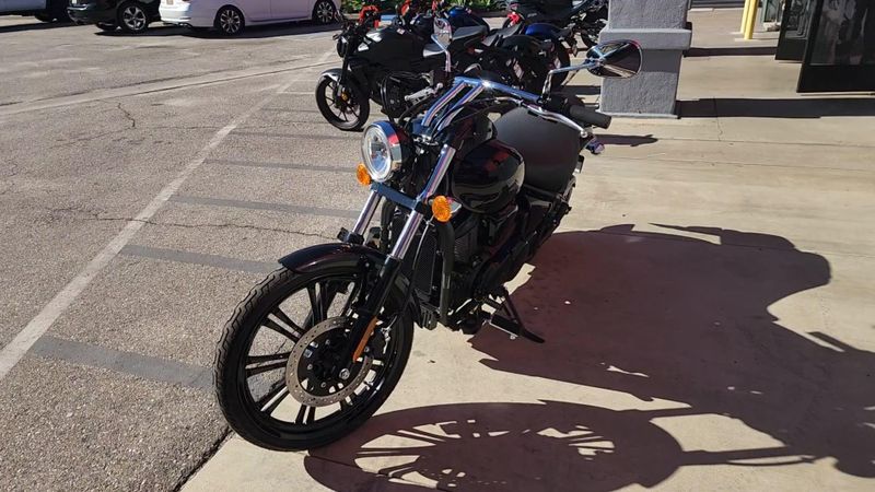 New 2026 Kawasaki VULCAN 900 CUSTOM Image 7