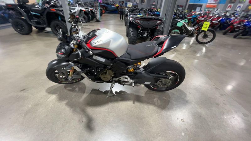 Used 2022 Ducati STREETFIGHTER V4 SP Image 5