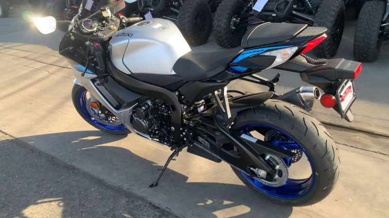 New 2026 Suzuki GSX-R600 Image 6