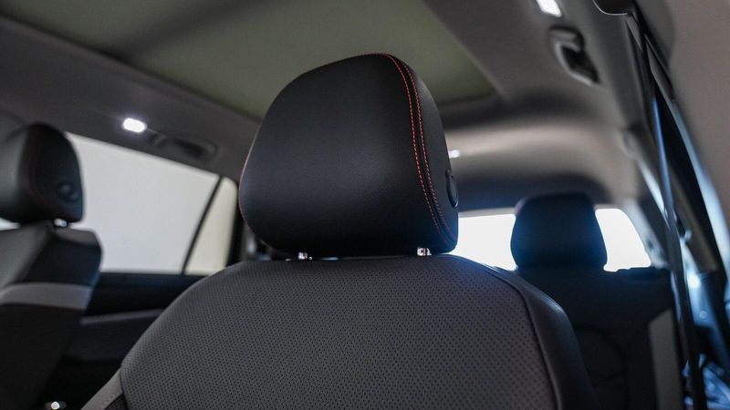 New 2025 Volkswagen Atlas 2.0T Peak EditionImage 25