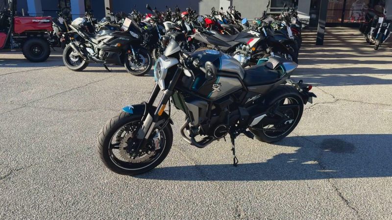 Used 2023 CFMOTO 700CL-X Image 4