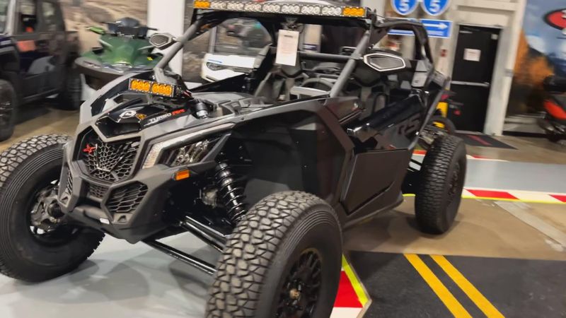 New 2025 Can-Am MAVERICK X3 X RS TURBO RR SMART-SHOX Image 7