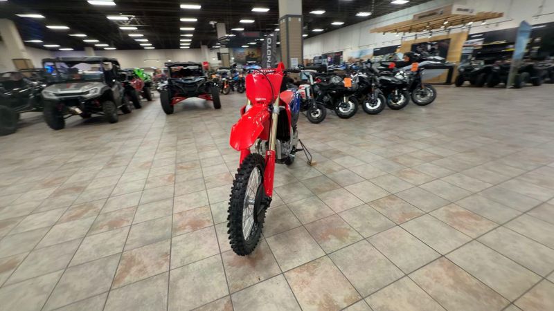 New 2027 Honda CRF250R Image 4