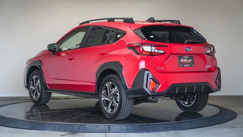 New 2025 Subaru Crosstrek PremiumImage 2