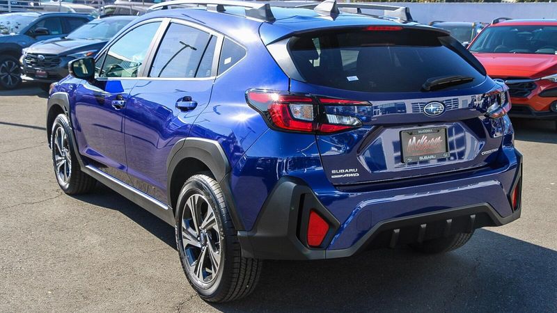 2024 Subaru Crosstrek PremiumImage 2