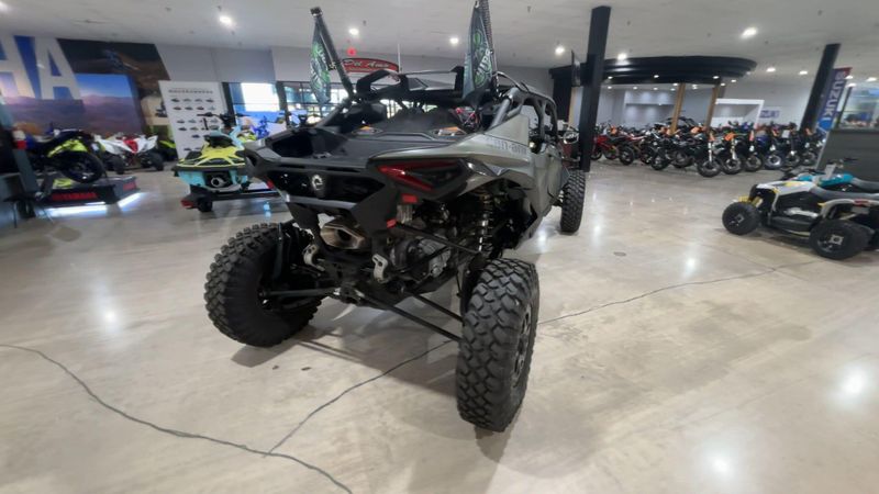New 2026 Can-Am MAVERICK R MAX X RC WITH SMART-SHOX 999T DCT Image 5