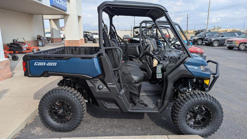 2025 Can-Am DEFENDER XT HD10 DUSTY NAVYImage 2