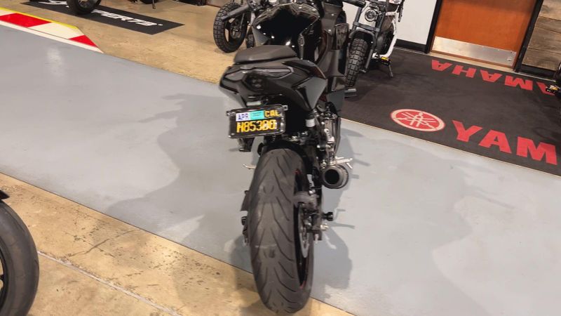 Used 2025 Kawasaki NINJA 500 Image 3
