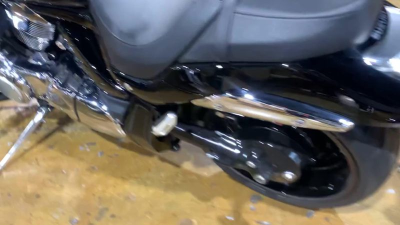 New 2025 Suzuki BOULEVARD M109R Image 8