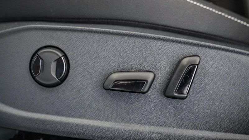 New 2025 Volkswagen Jetta 1.5T SEImage 22