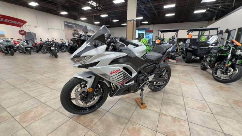 New 2026 Kawasaki NINJA 650 ABS Image 5