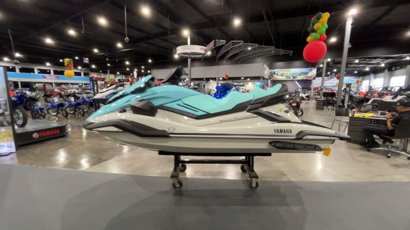 2025 Yamaha FX CRUISER HO W/AUDIO  in a MINT/PEARL exterior color. Del Amo Motorsports of Redondo Beach (424) 390-7811 delamomotorsports.com 