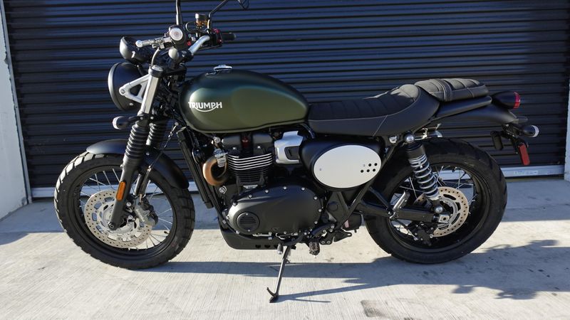 New 2025 Triumph Scrambler 900 Euro 5a Base 