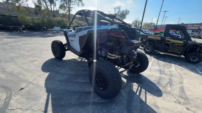 New 2026 Polaris RZR PRO R ULTIMATE Image 6