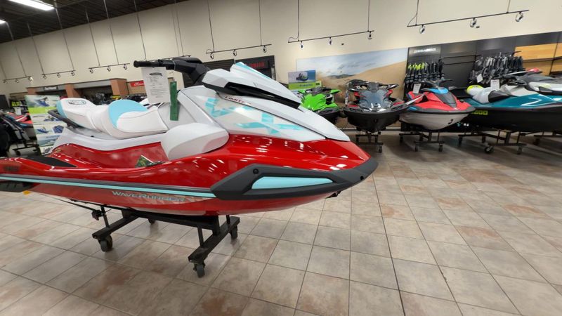 New 2025 Yamaha VX LIMITED Image 3