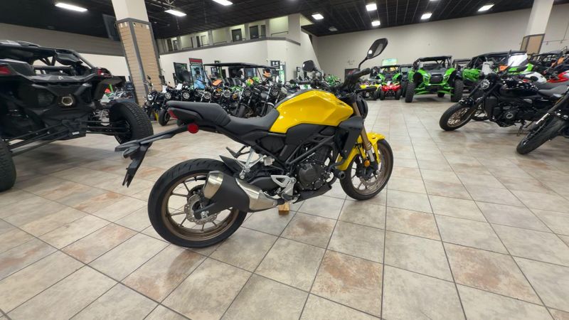 Used 2024 Honda CB300R ABS Image 9