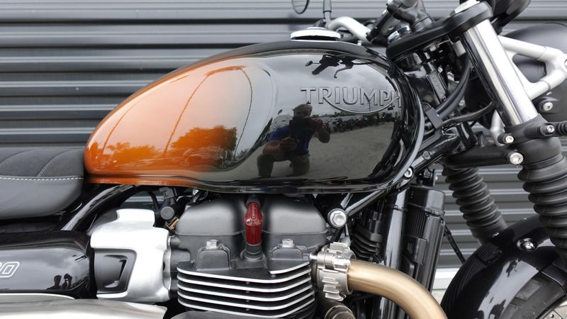 2024 Triumph SCRAMBLER 900  Stealth Edition 
