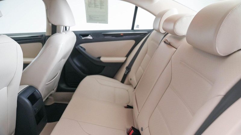 2016 Volkswagen Jetta 1.8T SELImage 18