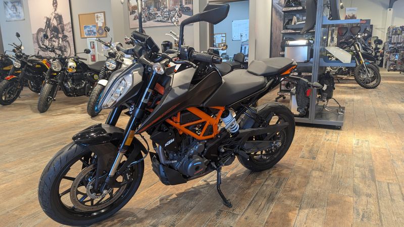Used 2023 KTM 390 DUKE Image 1