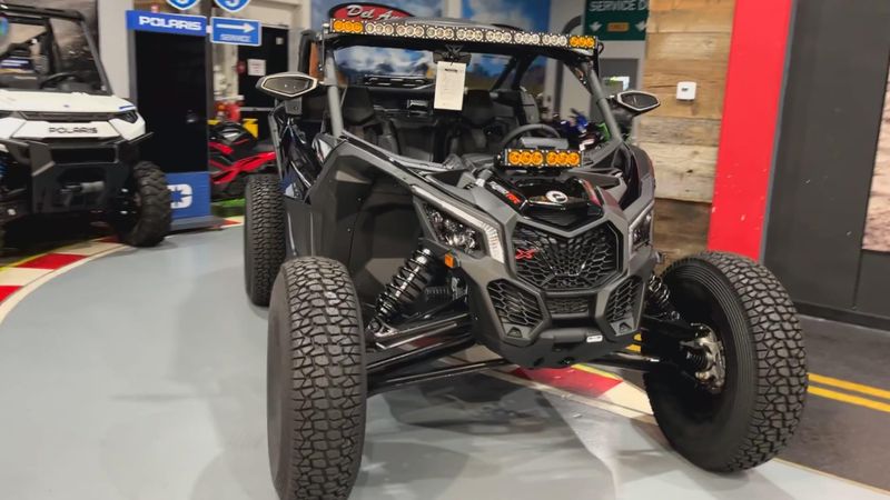 New 2025 Can-Am MAVERICK X3 X RS TURBO RR SMART-SHOX Image 6