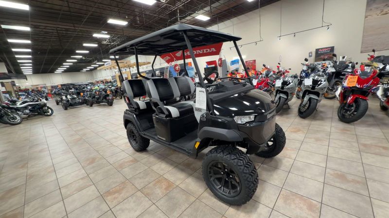 New 2025 Kawasaki NAV 4E LE Image 3