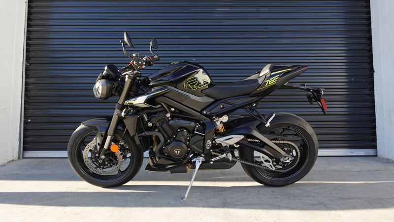 New 2025 Triumph Street Triple 765 RS 