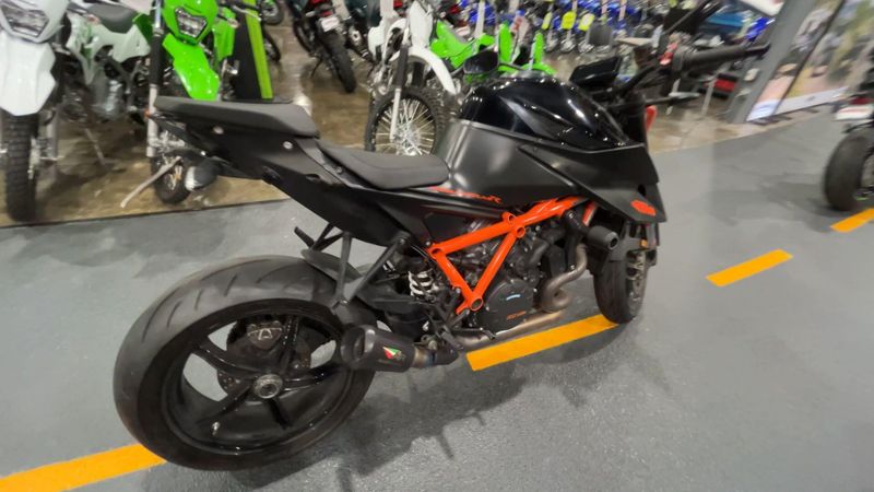 Used 2020 KTM 1290 SUPER DUKE R Image 8