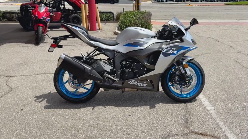New 2027 Kawasaki NINJA ZX-6R ABS Image 9