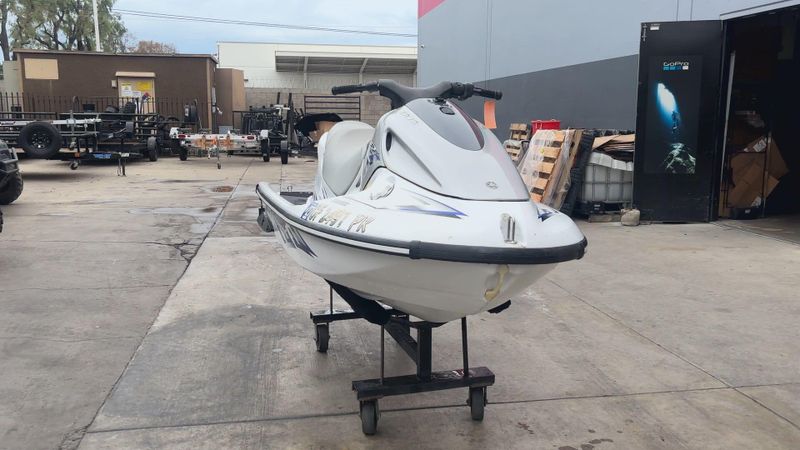 Used 2000 Yamaha GP800 Image 3
