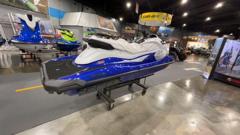 2025 Yamaha GP SVHO W&sol;AUDIO  in a WHITE/RACING BLUE exterior color. Del Amo Motorsports of Redondo Beach (424) 390-7811 delamomotorsports.com 