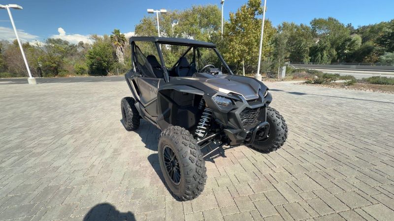 New 2026 Honda TALON1000R FOX LIVE VALVE Image 3