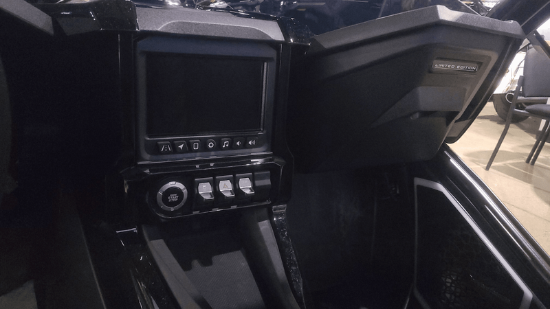 NEW 2026 POLARIS SLINGSHOT GRAND TOURING AUTODRIVE Image 7