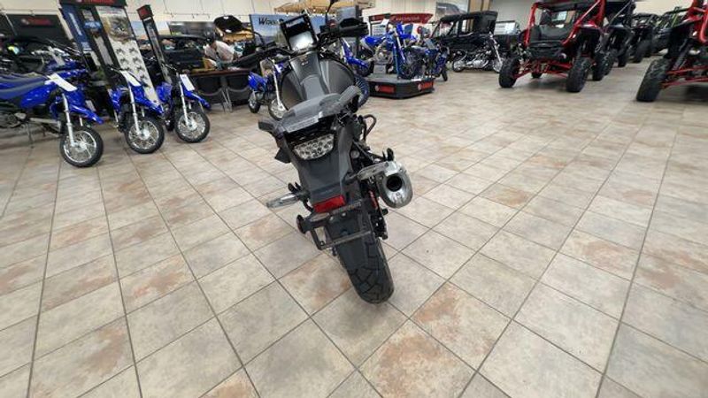 New 2025 Suzuki V-STROM 1050DE Image 3